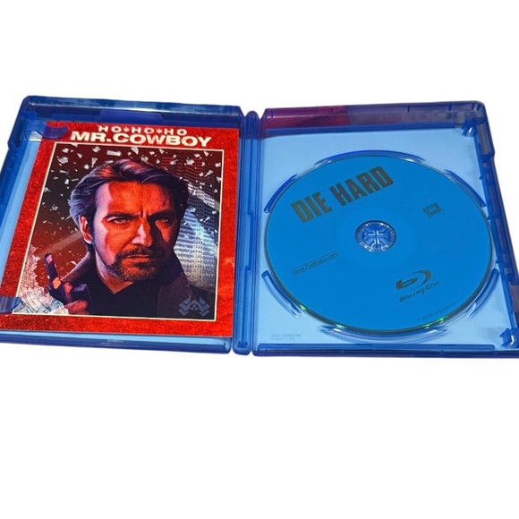 🎄 7 MOVIES/$50 🎄 Die Hard Blu-ray- 30th Anniversary- + Postcards | NWT - Picture 7 of 8